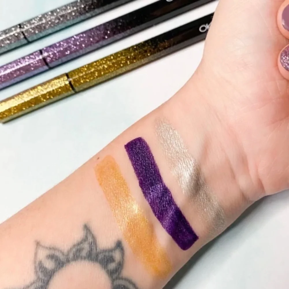 Okalan Artistic Diamond Shiny Liquid Waterproof Glitter Liner in Gold
